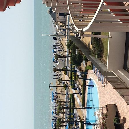Residence Apollo - Walterigato Apartments Solo Per Famiglie Lido di Jesolo Eksteriør bilde