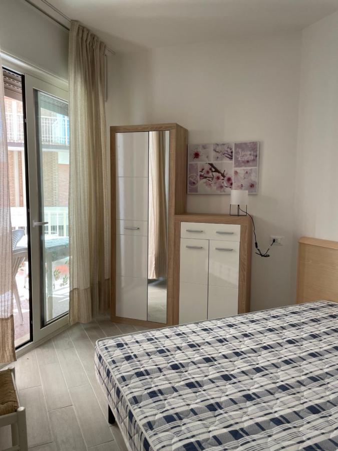 Residence Apollo - Walterigato Apartments Solo Per Famiglie Lido di Jesolo Eksteriør bilde