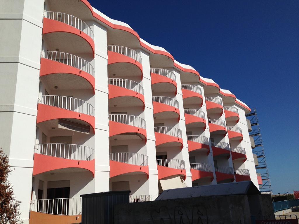 Residence Apollo - Walterigato Apartments Solo Per Famiglie Lido di Jesolo Eksteriør bilde