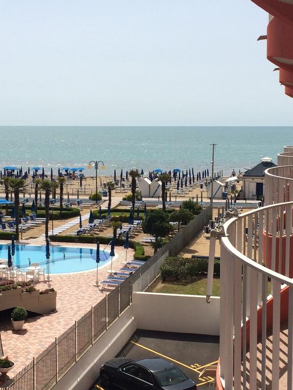 Residence Apollo - Walterigato Apartments Solo Per Famiglie Lido di Jesolo Eksteriør bilde